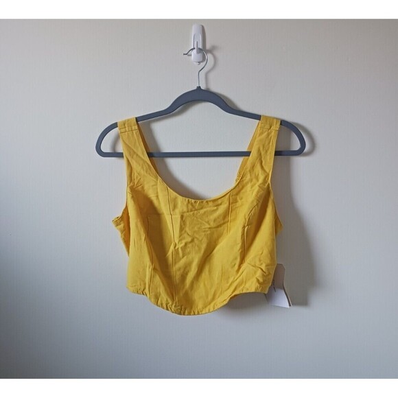Midnight Sky Juniors Cropped Tank Top Sleeveless Linen Blend Yellow Size L NWT - Picture 1 of 8
